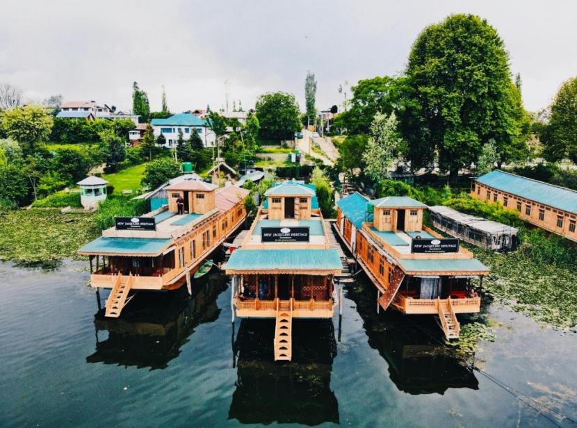 Houseboats in Srinagar